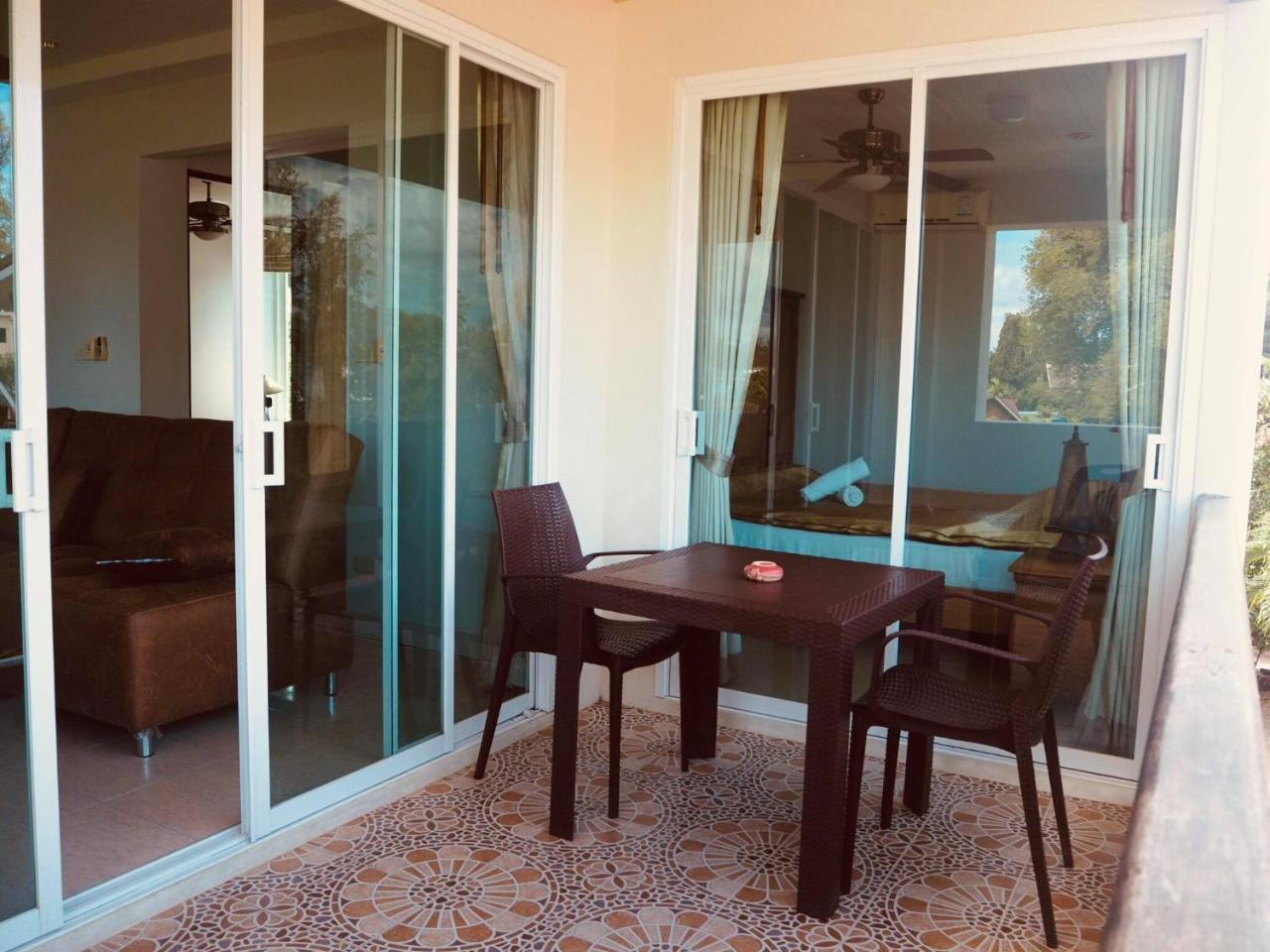 בנג טאו ביץ' Baan Rosa Bangtao Beach מראה חיצוני תמונה